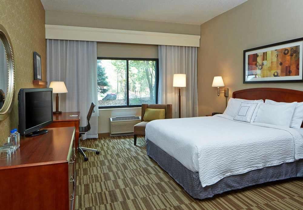 Courtyard Minneapolis St. Paul/Roseville Esterno foto