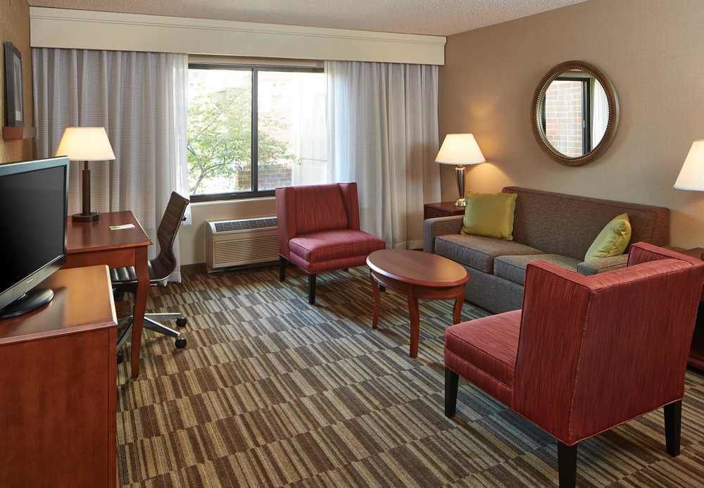 Courtyard Minneapolis St. Paul/Roseville Esterno foto